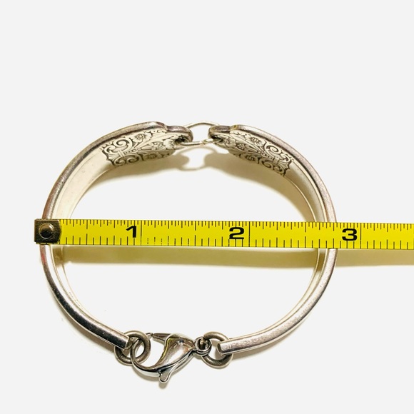 Vintage 1941 Silver Plated Spoon Bracelet - Picture 6 of 7